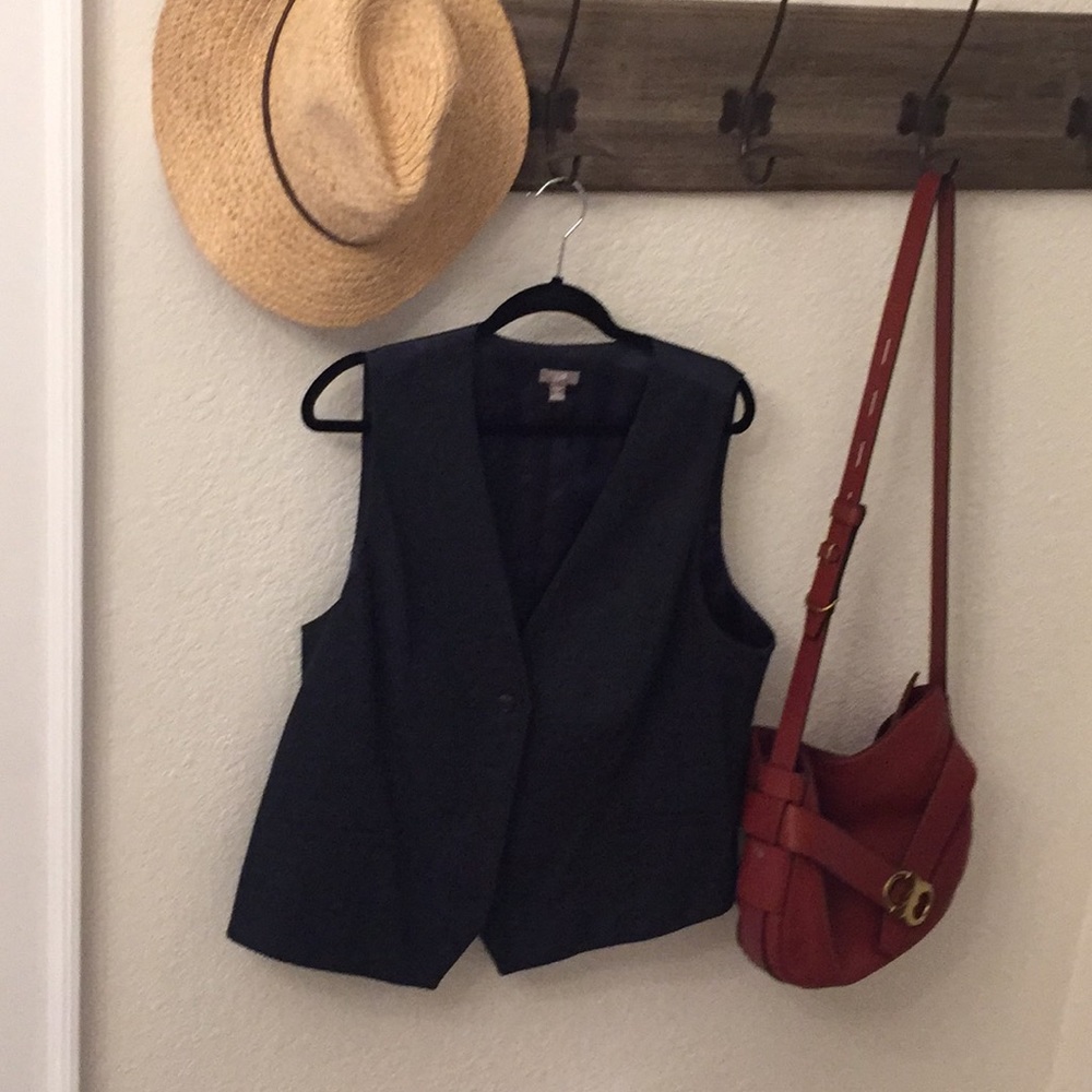 J Jill  navy vest